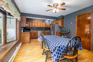 1682 Hannington Ave, Wantagh, NY 11793 - Photo 17