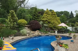 8 White Birch Dr, Dix Hills, NY 11746 - Photo 37