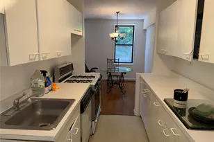 678 Warburton, Yonkers, NY 10701 - Photo 9