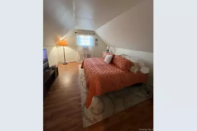 82 Westcott Street, Inwood, NY 11096 - Photo 17
