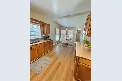 35 Gables Boulevard, Poughkeepsie, NY 12603 - Photo 5