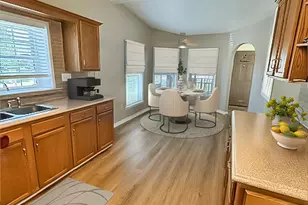 35 Gables Blvd, Poughkeepsie, NY 12603 - Photo 5