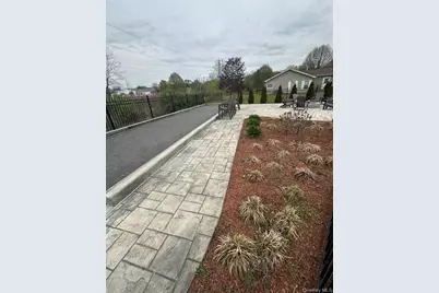 35 Gables Boulevard, Poughkeepsie, NY 12603 - Photo 23