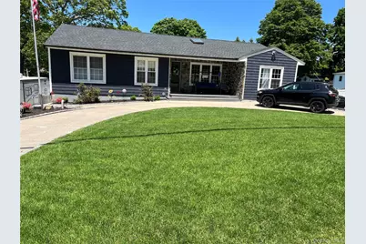 15 Highview Avenue, Selden, NY 11784 - Photo 1