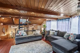 10 Matinecock Ave, Port Washington, NY 11050 - Photo 17