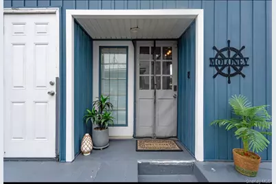 10 Matinecock Avenue, Port Washington, NY 11050 - Photo 7