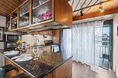 10 Matinecock Avenue, Port Washington, NY 11050 - Photo 21