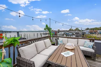 10 Matinecock Avenue, Port Washington, NY 11050 - Photo 41
