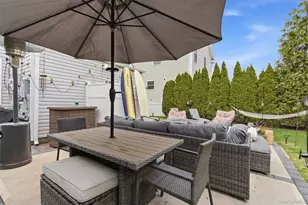 540 W Walnut St, Long Beach, NY 11561 - Photo 35