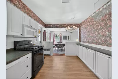 56 Oak Road, New City, NY 10956 - Photo 11
