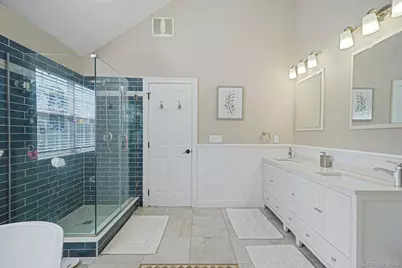 4 Jordan Drive, Medford, NY 11763 - Photo 25