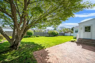 15 Frost Ln, Greenlawn, NY 11740 - Photo 27