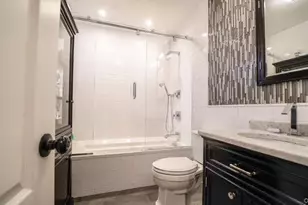 21-63 45th St, Astoria, NY 11105 - Photo 9