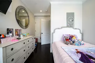 21-63 45th St, Astoria, NY 11105 - Photo 13