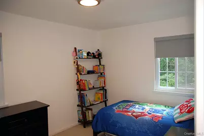 18 Coralyn Avenue, White Plains, NY 10605 - Photo 21