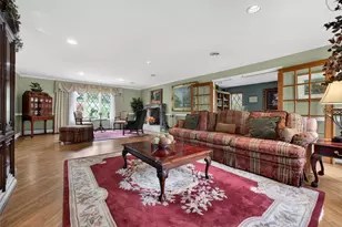 4 Abbey Rd, Orangeburg, NY 10962 - Photo 9