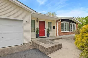 26 Carrie Ln, Nanuet, NY 10954 - Photo 3