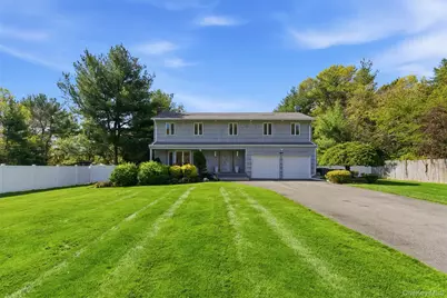 8 Given Lane, East Northport, NY 11731 - Photo 1