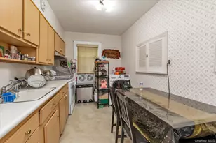 59-36 69th Pl, Maspeth, NY 11378 - Photo 3
