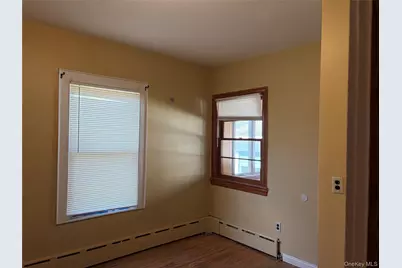 634 Minnieford Avenue, Bronx, NY 10464 - Photo 9