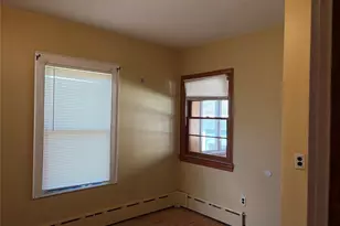 634 Minnieford Ave, Bronx, NY 10464 - Photo 9
