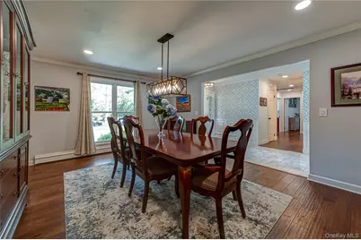11 Arrowood Drive, Saint James, NY 11780 - Photo 9