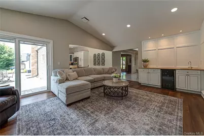 11 Arrowood Drive, Saint James, NY 11780 - Photo 5