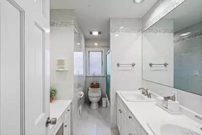 161-26 89th Street, Howard Beach, NY 11414 - Photo 23