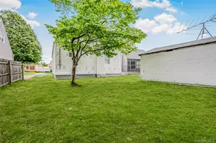 175 Dorchester Rd, Garden City, NY 11530 - Photo 9