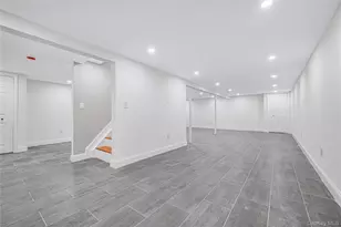175 Dorchester Rd, Garden City, NY 11530 - Photo 11