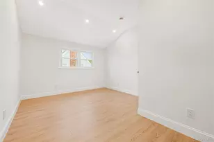 175 Dorchester Rd, Garden City, NY 11530 - Photo 11