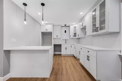 175 Dorchester Road, Garden City, NY 11530 - Photo 23