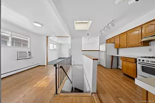 164-34 99th St, Howard Beach, NY 11414 - Photo 11