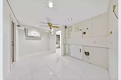 16434 99th Street, Howard Beach, NY 11414 - Photo 25