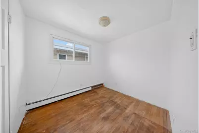 16434 99th Street, Howard Beach, NY 11414 - Photo 21