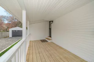 88 Cliff Ave, Sayville, NY 11782 - Photo 3