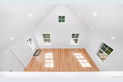 88 Cliff Avenue, Sayville, NY 11782 - Photo 23