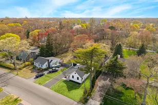 88 Cliff Ave, Sayville, NY 11782 - Photo 27