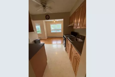 235 N Middletown Road #D, Pearl River, NY 10965 - Photo 3
