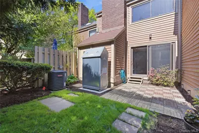245 Treetop Crescent, Rye Brook, NY 10573 - Photo 13