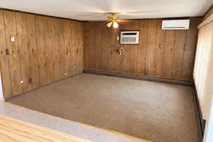 960 Linden Ave, Westbury, NY 11590 - Photo 11