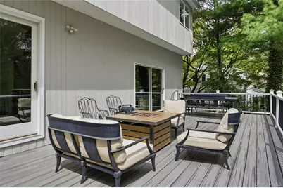 4 Cross Lane, Glen Head, NY 11545 - Photo 39