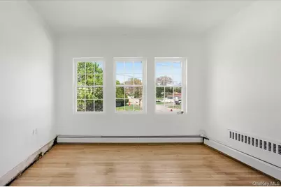 178 Richmond Boulevard, Ronkonkoma, NY 11779 - Photo 21