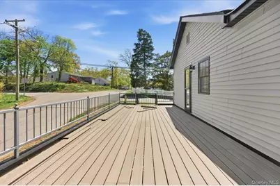 178 Richmond Boulevard, Ronkonkoma, NY 11779 - Photo 27