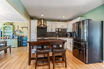158 Glenmere Way, Holbrook, NY 11741 - Photo 7