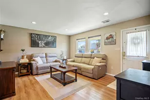 158 Glenmere Way, Holbrook, NY 11741 - Photo 5