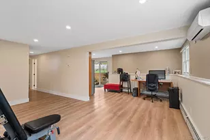 25 Fisher Rd, Commack, NY 11725 - Photo 13