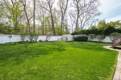 25 Fisher Road, Commack, NY 11725 - Photo 19