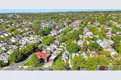 8726 249th Street, Bellerose, NY 11426 - Photo 27