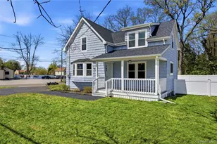 749 E Main St, Kings Park, NY 11754 - Photo 21